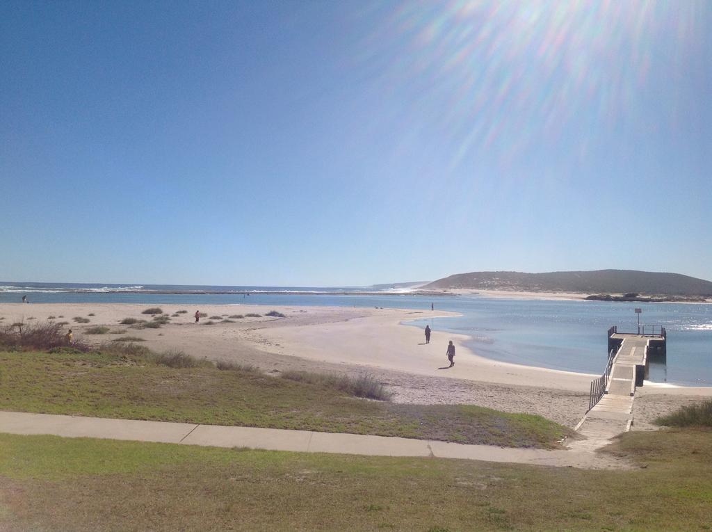 Nautilus Retreat Kalbarri B&B Esterno foto