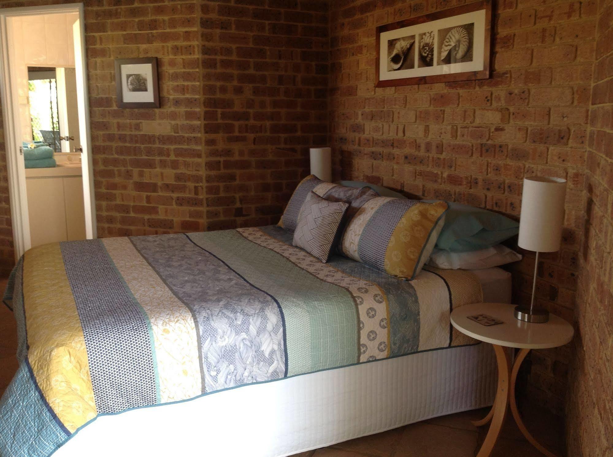 Nautilus Retreat Kalbarri B&B Esterno foto